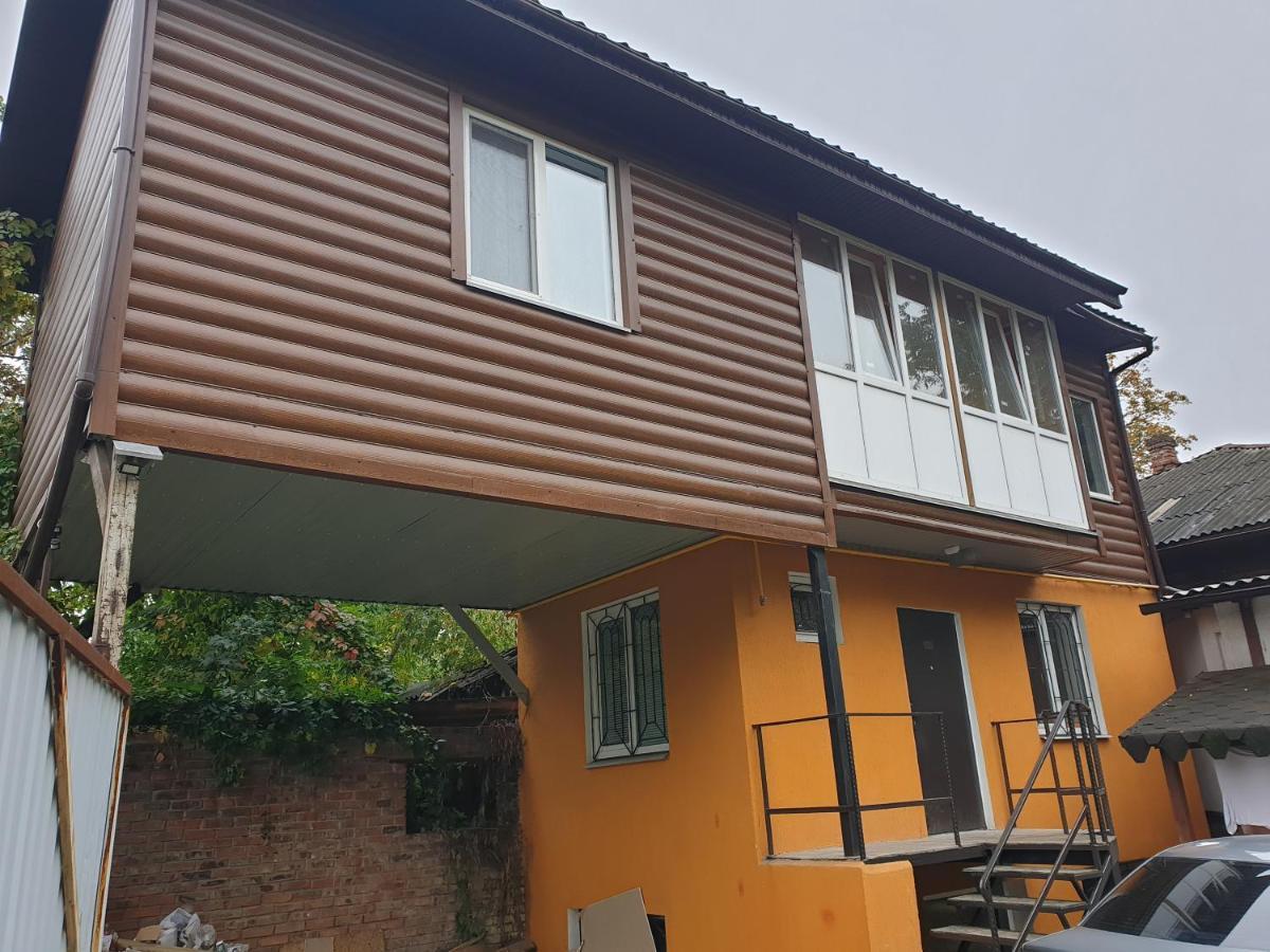 софіі русовоі 8 * Чернігів